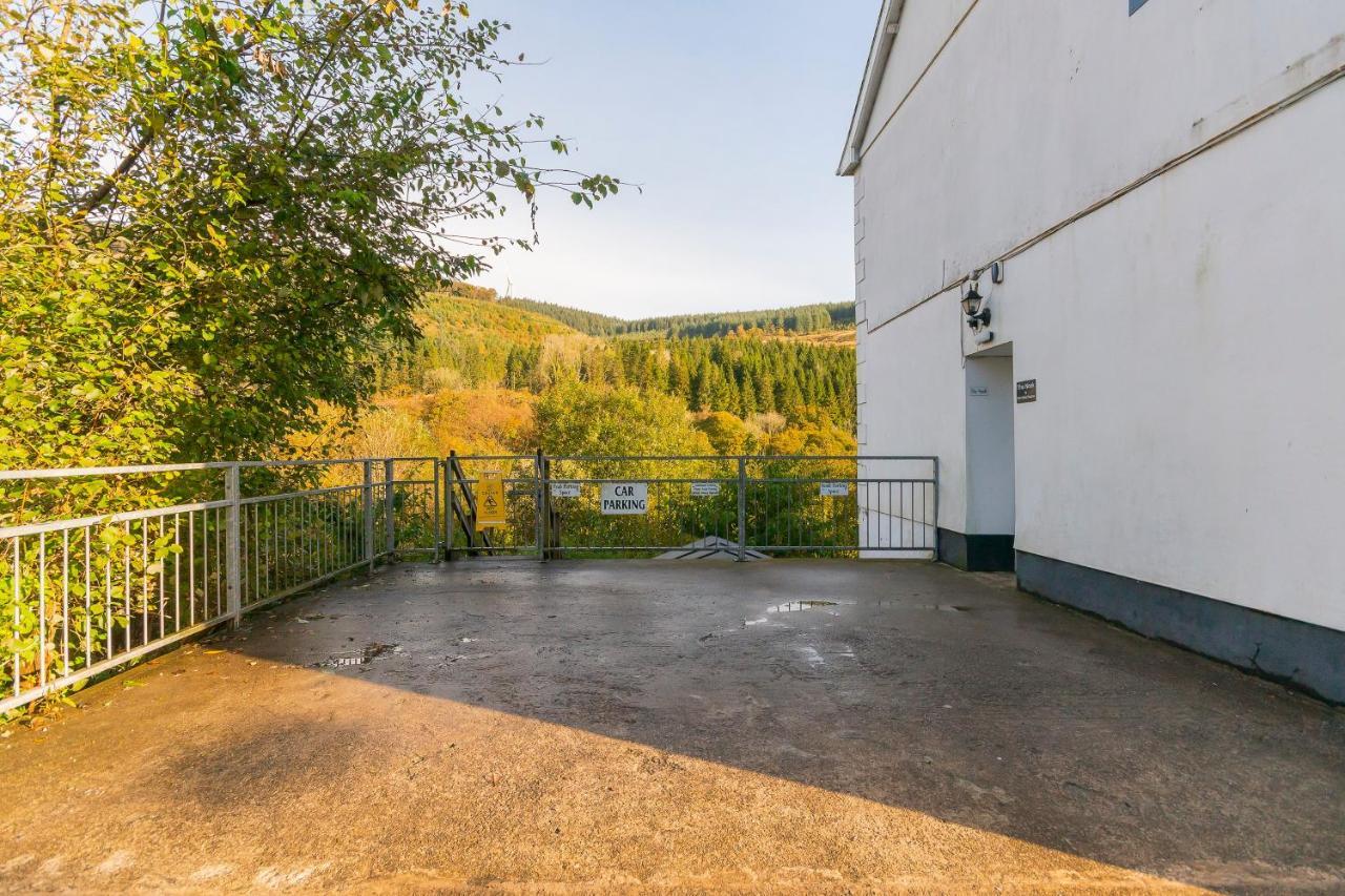 The Nook In The Afan Forest Bike Park By Staystaycations Port Talbot Exteriér fotografie